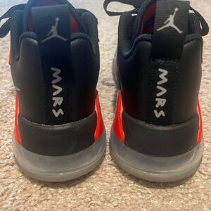 Nike Kids Black and Red Mars Sneakers